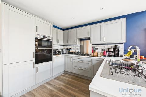 4 bedroom detached house for sale, Greenfield Lane, Newton-With-Scales PR4