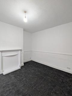 2 bedroom terraced house to rent, Rishton BB1