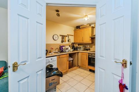 2 bedroom apartment for sale, Actonville Avenue, Manchester M22
