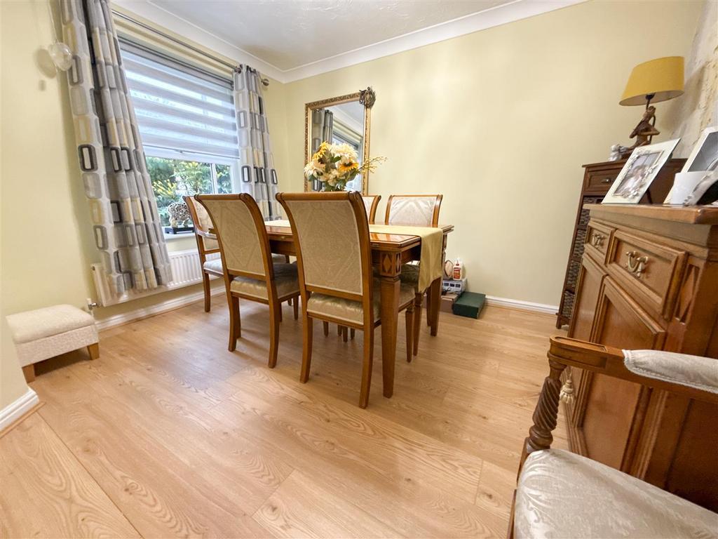 Formal dining room