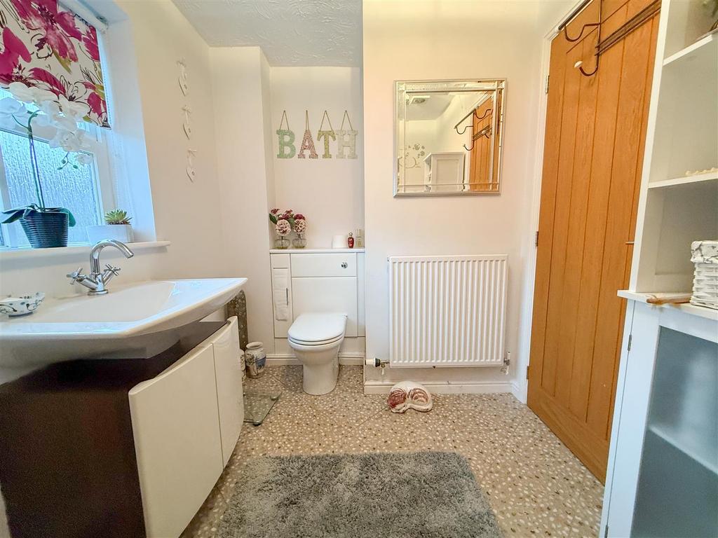 Family bathroom