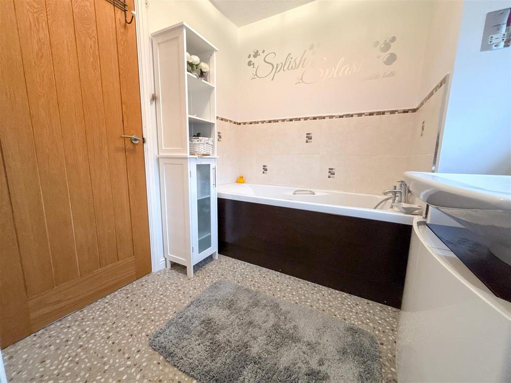 Family bathroom