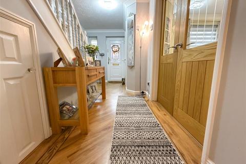 4 bedroom detached house for sale, Clough Grove, Oughtibridge, S35