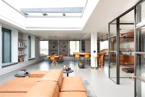 4 bedroom apartment to rent, Porchester Road, London