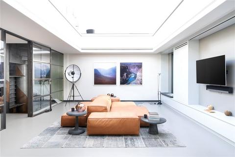 4 bedroom apartment to rent, Porchester Road, London