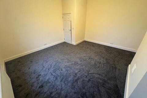 2 bedroom flat to rent, 118B Himley Road, Dudley, West Midlands, DY1