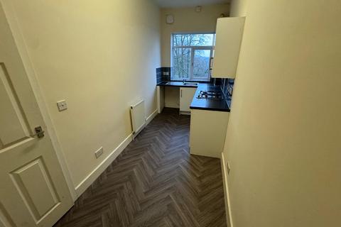 2 bedroom flat to rent, 118B Himley Road, Dudley, West Midlands, DY1
