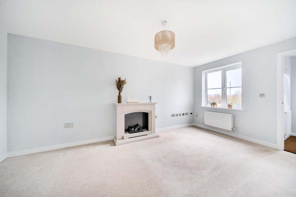 3 bedroom detached house to rent !!