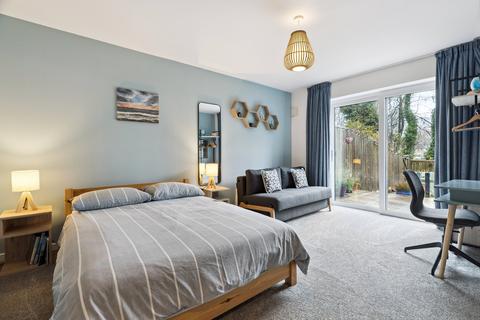 undefined, Riverford Gardens, Pollokshaws, Glasgow