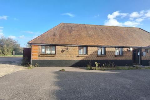 Office to rent - Greyfriars Ln Storrington RH20 4HE