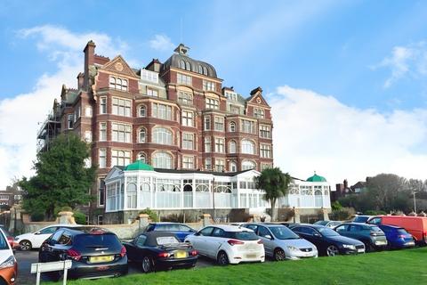2 bedroom flat to rent, The Grand, The Leas, Folkestone
