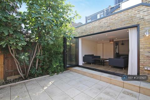 2 bedroom flat to rent, Rodwell Road, London, SE22