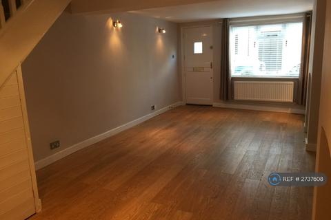 2 bedroom terraced house to rent, Wharf Road, Bishops Stortford, CM23