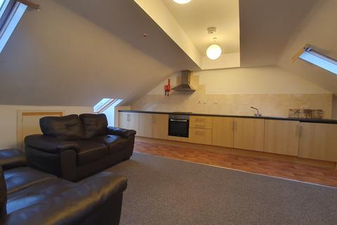 1 bedroom flat to rent - Clifton Street, Adamsdown, Cardiff, CF24