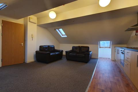 1 bedroom flat to rent, Clifton Street, Adamsdown, Cardiff, CF24