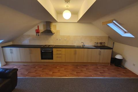 1 bedroom flat to rent, Clifton Street, Adamsdown, Cardiff, CF24