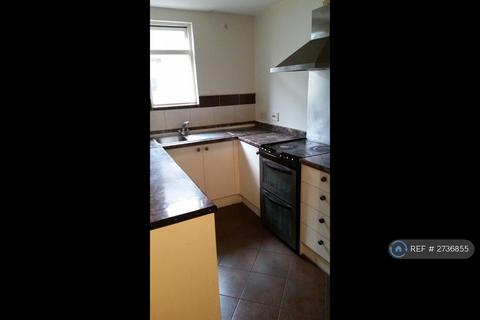 3 bedroom maisonette to rent, Eastcote Road, Harrow, HA2