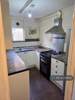 3 bedroom maisonette to rent, Eastcote Road, Harrow, HA2