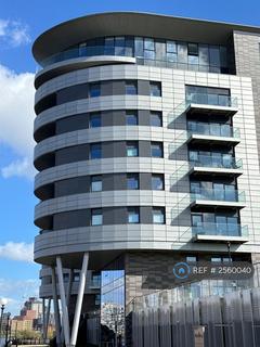 2 bedroom flat to rent, Pomona Strand, Manchester, M16