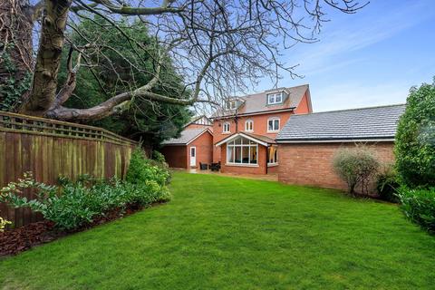 5 bedroom detached house for sale, Bolyn Close, Wilmslow SK9