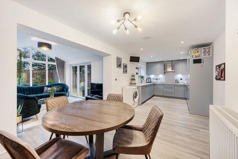 5 bedroom detached house for sale, Bolyn Close, Wilmslow SK9