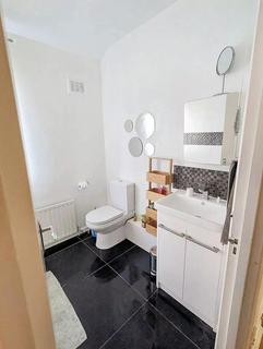 2 bedroom semi-detached house to rent, Swannington Road, Leicester LE3