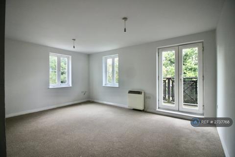 2 bedroom flat to rent, Bradford Drive, Colchester, CO4