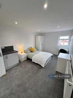 undefined, Portsmouth, Portsmouth, PO2