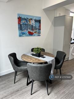 undefined, Portsmouth, Portsmouth, PO2