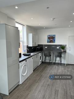 undefined, Portsmouth, Portsmouth, PO2