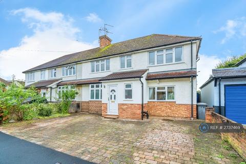 4 bedroom semi-detached house to rent, Shakespeare Road, Addlestone, KT15