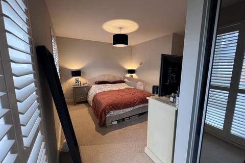 2 bedroom semi-detached house for sale, at Archer Grove, Arborfield Green, Reading RG2