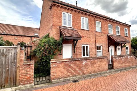 1 bedroom end of terrace house for sale, Depot Yard, Newark