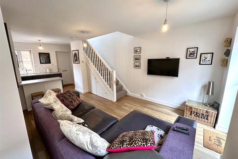 1 bedroom end of terrace house for sale, Depot Yard, Newark