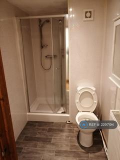 2 bedroom flat to rent, Bedford Street, Cardiff, CF24