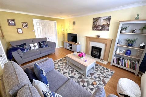 3 bedroom detached house for sale, Rowan Way, New Balderton, Newark
