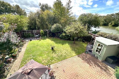 3 bedroom detached house for sale, Rowan Way, New Balderton, Newark