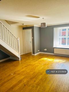 3 bedroom semi-detached house to rent, Bridge Court, Leeds, LS27