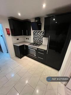 3 bedroom terraced house to rent, Aldworth Road, London, E15