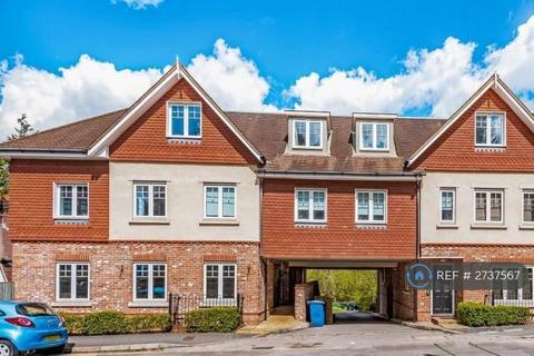 undefined, Doyle Court, Haslemere, GU27
