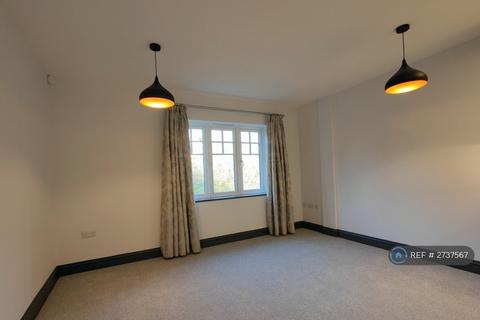 undefined, Doyle Court, Haslemere, GU27