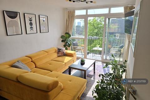 3 bedroom maisonette to rent, Dobson Close, London, NW6
