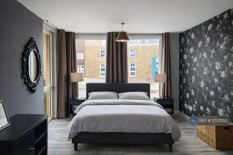1 bedroom flat to rent, Harston Walk, London, E3