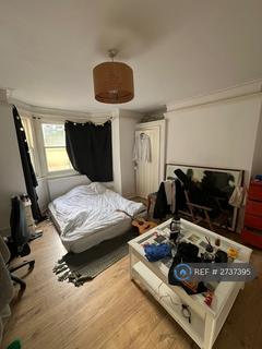2 bedroom flat to rent, Loveridge Road, London, NW6
