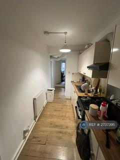 2 bedroom flat to rent, Loveridge Road, London, NW6