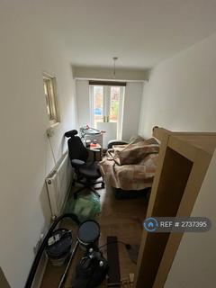 2 bedroom flat to rent, Loveridge Road, London, NW6
