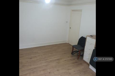 2 bedroom flat to rent, Loveridge Road, London, NW6