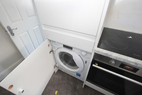 undefined, 2 x 1 bed apartments in Shotton