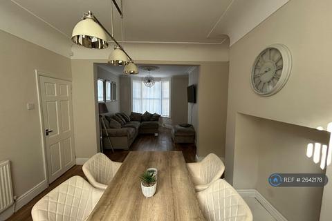 3 bedroom terraced house to rent, Gorsedale Road, Liverpool, L18