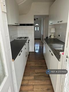 3 bedroom terraced house to rent, Verulam Road, Greenford, UB6